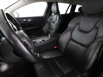 Volvo 2019 Volvo V60 Cross Country 4x4 automat skóra full, zdjęcie 12