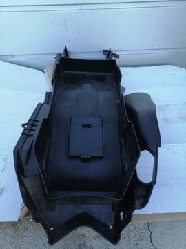 ЗАДНЕЕ КРЫЛО SUZUKI DL650 V-STROM