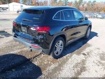 Mercedes GLA II 2021 Mercedes-Benz GLA 2021 r., 2,0L 4MATIC 2.0 Benzyna 221KM, zdjęcie 5