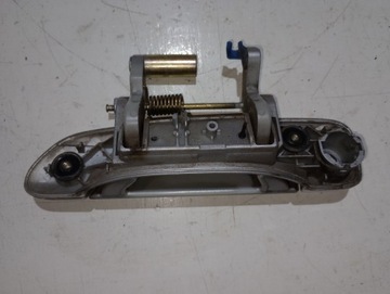 HONDA JAZZ II KLIKA PRAVÁ PŘEDNÍ NH623M