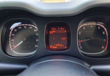 Fiat Panda III Hatchback 5d seria 4 1.0 Hybrid 70KM 2021 Fiat Panda mildHybrid City Cross, Czujniki parkowania, Klimatyzacja, Salon, zdjęcie 20