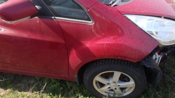 BLATNÍK PRAVÝ PŘEDNÍ KIA VENGA KÓD LAK A0