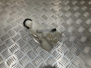 БАК ТОРМОЗНОЙ ЖИДКОСТИ W177