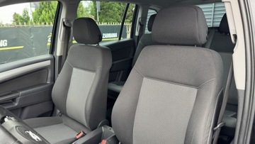 Opel Zafira B 1.8 ECOTEC 140KM 2011 Opel Zafira Bezwypadkowa, Serwisowana GWARANCJA 1.8 Benzyna 140KM, zdjęcie 18