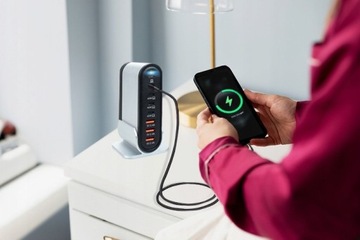 MEGA TOWER DESKTOP: Настольная зарядная станция 5x USB 3x C ЗАРЯДНОЕ УСТРОЙСТВО 300 Вт GAN