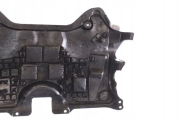 Крышка двигателя MERCEDES W204 07r A2045200823