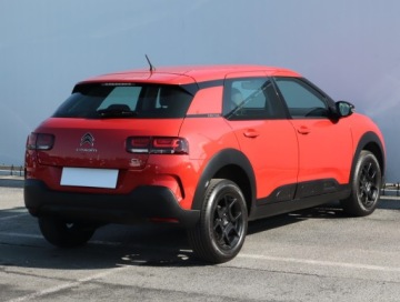 Citroen C4 Cactus Crossover Facelifting 1.2 PureTech 110KM 2018 Citroen C4 Cactus 1.2 PureTech, Salon Polska, zdjęcie 4