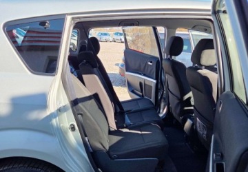 Toyota Corolla Verso E120 1.8 VVT-i 130KM 2006 Toyota Corolla Verso 1,8 Ben 130 KM 1.8 Benzyna 130KM, zdjęcie 26