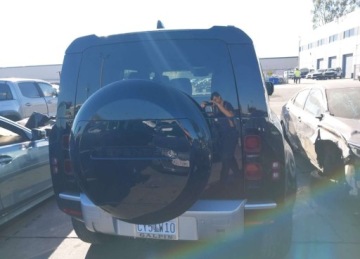 Land Rover Defender IV (L663) 2025 Land Rover Defender 110 P300, od ubezpieczalni 2.0 Benzyna 296KM, zdjęcie 6