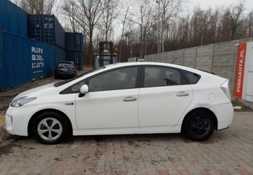 Toyota Prius III 2013 Toyota Prius Plug-In Okazja 1.8 Hybryda Plug-in 100KM, zdjęcie 6