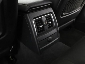 BMW Seria 3 F30-F31-F34 Touring Facelifting 2.0 320i 184KM 2018 BMW 320 4x4 automat navi full LED klima auto, zdjęcie 37