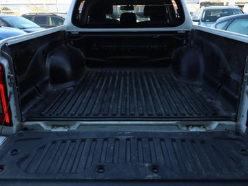 Mitsubishi L200 VI 2.2 Diesel 150KM 2021 Mitsubishi L200 2.2 DI-D, Salon Polska, zdjęcie 12