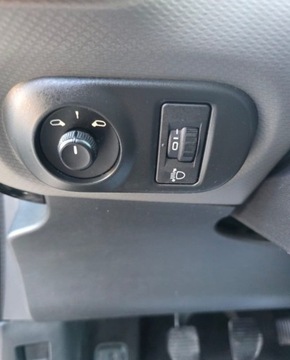 Citroen C4 Cactus Crossover 1.2 PureTech 82KM 2017 Citroen C4 Cactus 1.2 Benzyna 82KM, zdjęcie 12