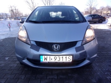 Honda Jazz III 1.4 i-VTEC 100KM 2010 Honda Jaaz 1.4 Automat