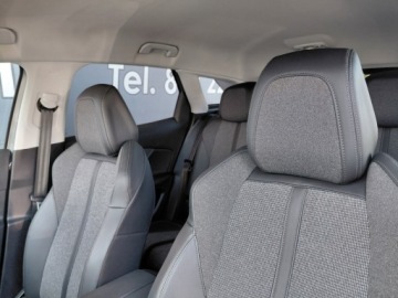 Peugeot 3008 II Crossover 1.2 PureTech 130KM 2019 Peugeot 3008 Full LED Navi Kamera Klimatronik Sensor 1.2 Benzyna 130KM, zdjęcie 14