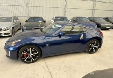 Nissan 370Z Coupe Facelifting 3.7 V6 344KM 2019 Nissan 370 Z 370 Z 4.0 BENZ 344 KM 2019r Warszawa 3.7 Benzyna 344KM, zdjęcie 9