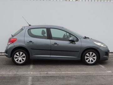 Peugeot 207 Hatchback 5d 1.4 VTi 95KM 2010 Peugeot 207 1.4 VTi, Klima, zdjęcie 5