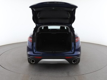 Alfa Romeo Stelvio SUV 2.0 Turbo 280KM 2018 Alfa Romeo Stelvio 2.0Turbo Super Q4 Nawigacja, zdjęcie 18