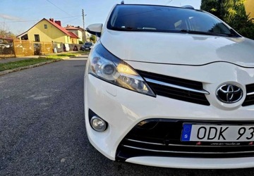 Toyota Verso Minivan Facelifting 1.8 Valvematic 147KM 2016 Toyota Verso Toyota Verso 1.8 7-Sitzer Life 1.8 Benzyna 147KM, zdjęcie 7