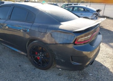 Dodge Charger VII 6.4 HEMI V8 492KM 2019 Dodge Charger 2019r., Scat Pack Rwd, 6.4L, od ubezpieczalni 6.4 Benzyna, zdjęcie 4