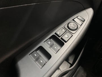 Hyundai Tucson III SUV 1.6 GDI 132KM 2018 Hyundai Tucson III (2015-2020) Hyundai Tucson, Ben, zdjęcie 19