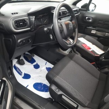 Citroen C3 III Hatchback 1.2 PureTech 82KM 2017 Citroen C3 III BENZYNA I rej. II 2018 rok, zdjęcie 8