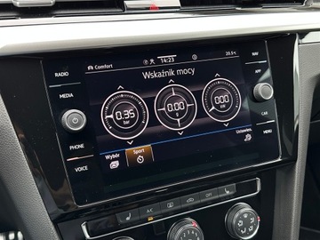 Volkswagen Arteon Shooting Brake R 2.0 TSI 320KM 2023 Volkswagen Arteon 2.0TSI 320KM 4X4 R DSG l DCC, Pa, zdjęcie 23