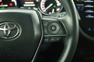 Toyota Camry IX Sedan 2.5 Hybrid Dynamic Force 218KM 2020 Toyota Camry 2.5 Hybrid, Salon Polska, zdjęcie 16