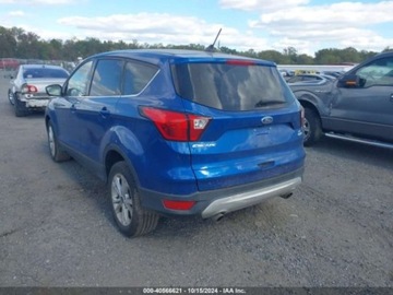Ford Escape III 2019 Ford Escape 2019 Ford Escape SE FWD 1.5 Benzyna 180KM, zdjęcie 2