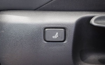 Toyota C-HR I Crossover Facelifting 1.8 Hybrid 122KM 2023 Toyota C-HR 1.8 Hybrid Style 1.8 Hybryda 122KM, zdjęcie 22