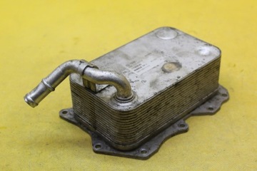 CHŁODNICZKA OLEJU CAYENNE 4.2 TDI CUD 057117021P