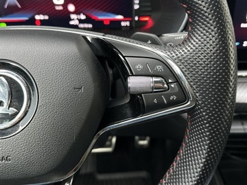 Skoda Octavia IV RS Kombi 2.0 TDI SCR 200KM 2022 Skoda Octavia 2.0TDI 200KM RS DSG l DCC, Pakiet RS, zdjęcie 17