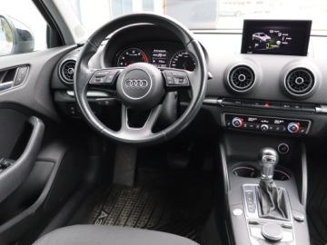 Audi A3 8V Sportback 5d Facelifting 1.5 TFSI 150KM 2018 Audi A3 1.5 TFSI, Salon Polska, Automat, Navi, zdjęcie 6