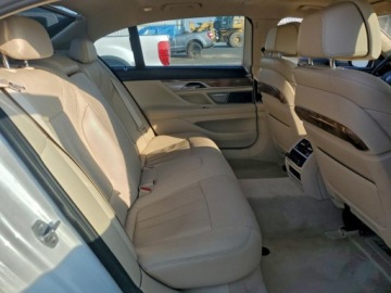 BMW Seria 7 G11-G12 2018 BMW Seria 7 2018 BMW 740 XE 2.0 Hybryda 322KM, zdjęcie 9