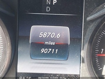 Mercedes GLC C253 2018 Mercedes-Benz GLC 300 4Matic 2018 2.0l 2.0 Benzyna 241KM, zdjęcie 10