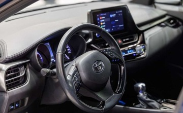 Toyota C-HR I Crossover Facelifting 1.8 Hybrid 122KM 2023 Toyota C-HR 1.8 Hybrid Style 1.8 Hybryda 122KM, zdjęcie 34