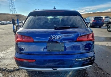 Audi Q5 II SUV 2.0 TFSI 252KM 2019 Audi Q5 Auta z USA - Zapytaj o wiecej ofert 2.0 Benzyna 252KM, zdjęcie 12