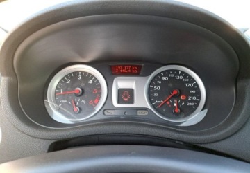 Renault Clio III Hatchback 5d 1.5 dCi 86KM 2009 Renault Clio Renault Clio III Zadbany Oszczedny Klima 1.5 DCi 86KM, zdjęcie 14