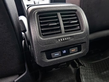 Volkswagen Touran III 2.0 TDI 150KM 2021 VOLKSWAGEN Touran 2.0 TDI Trendline DSG 150KM 2021, zdjęcie 20