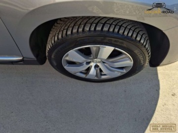 Peugeot 2008 I SUV Facelifting 1.2 PureTech 110KM 2016 Peugeot 2008 1,2 benz automat navi klimatronik pdc alu zarejestrowany 1.2, zdjęcie 20