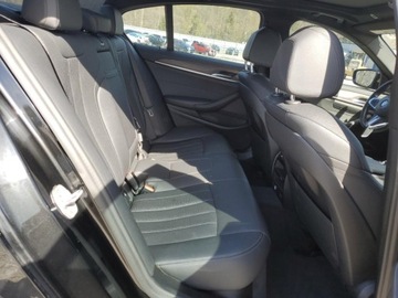 BMW Seria 5 G30-G31 2021 BMW Seria 5 540 I 2021 3.0l 3.0 Benzyna 335KM, zdjęcie 10