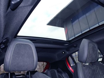 Peugeot 208 II 2025 Od ręki - GT e-DCS6 1.2 mHEV 110KM / dach panoramiczny, zdjęcie 4