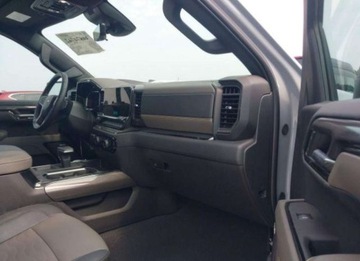 Chevrolet Silverado II 2024 Chevrolet Silverado 2024, 3.0L, 4x4, ZR2, od ubezpieczalni 3.0 Diesel 305KM, zdjęcie 9