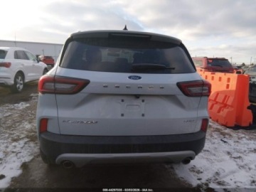 Ford Kuga III 2025 Ford Kuga 2025 r., 2,0L PLATINIUM 4X4 2.0 Benzyna 250KM, zdjęcie 4