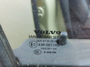 DVEŘE KOMPLETNÍ PRAVÝ PŘEDNÍ VOLVO S40 II V50 464-46