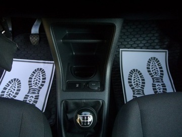 Volkswagen up! Hatchback 5d Facelifting 1.0 60KM 2019 Volkswagen Up! 1.0 Stan b.dobry 1wł klima, zdjęcie 21