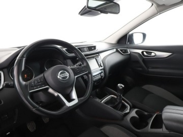 Nissan Qashqai II Crossover Facelifting 1.3DIG-T 140KM 2019 Nissan Qashqai klima auto navi kamera i czujniki, zdjęcie 13