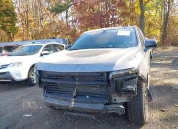 Chevrolet Tahoe GMT900 2021 Chevrolet Tahoe 2021, 5.3L, 4x4, RST, od ubezpieczalni 5.3 Benzyna 355KM, zdjęcie 4