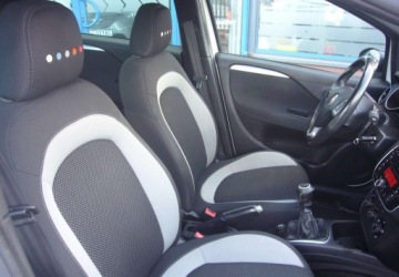 Fiat Punto Punto 2012 Hatchback 3d 1.4 8v 77KM 2014 Fiat Punto Fiat Punto Evo Salon PL 1.4 Benzyna 77KM, zdjęcie 18