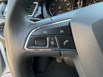 Seat Toledo IV Liftback 1.2 TSI 105KM 2014 Seat Toledo TYLKO 129tyśkm 1WŁAŚCICIEL Style KLIMA ALU17 NAVI 2014 1.2TURBO, zdjęcie 12